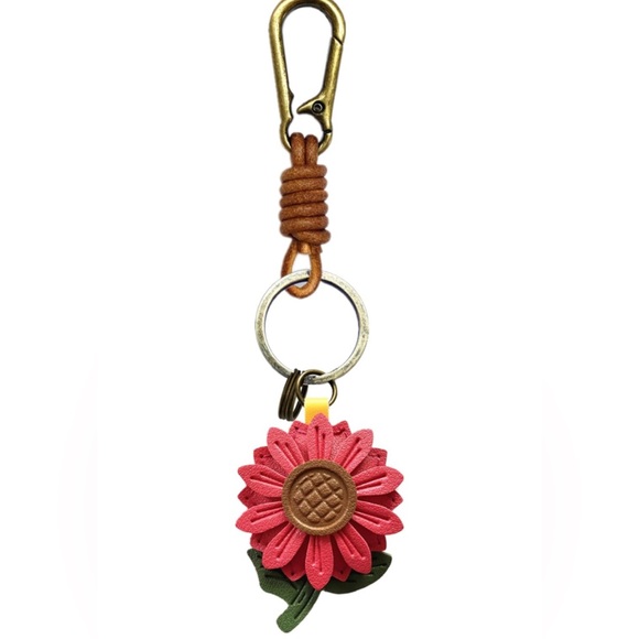 Boutique Accessories - Leather Flower Keychain or Bag Charm with Gold Clip